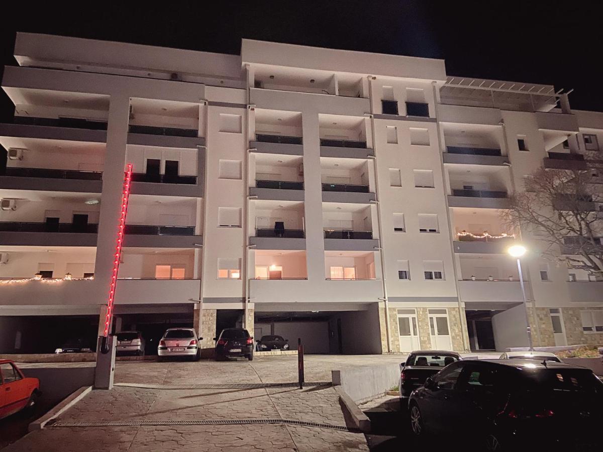 Tiffany Lux Apartment Trebinje Exterior foto